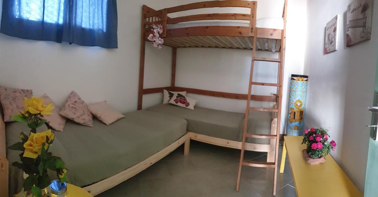 Casa Vacanze Robinson Villa Avola Bagian luar foto