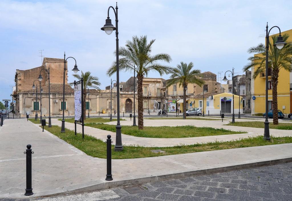 Casa Vacanze Robinson Villa Avola Bagian luar foto